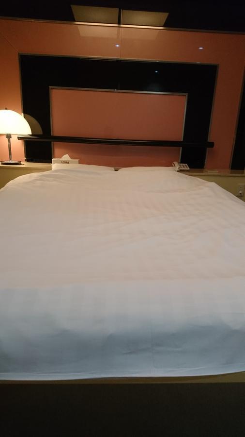 Hotel Loire (Adults Only) Osaka Buitenkant foto